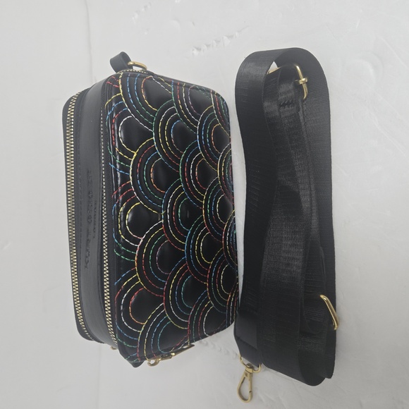 Kurt Geiger London Brixton Quilted Belt BagKurt Geiger London - Picture 4 of 12